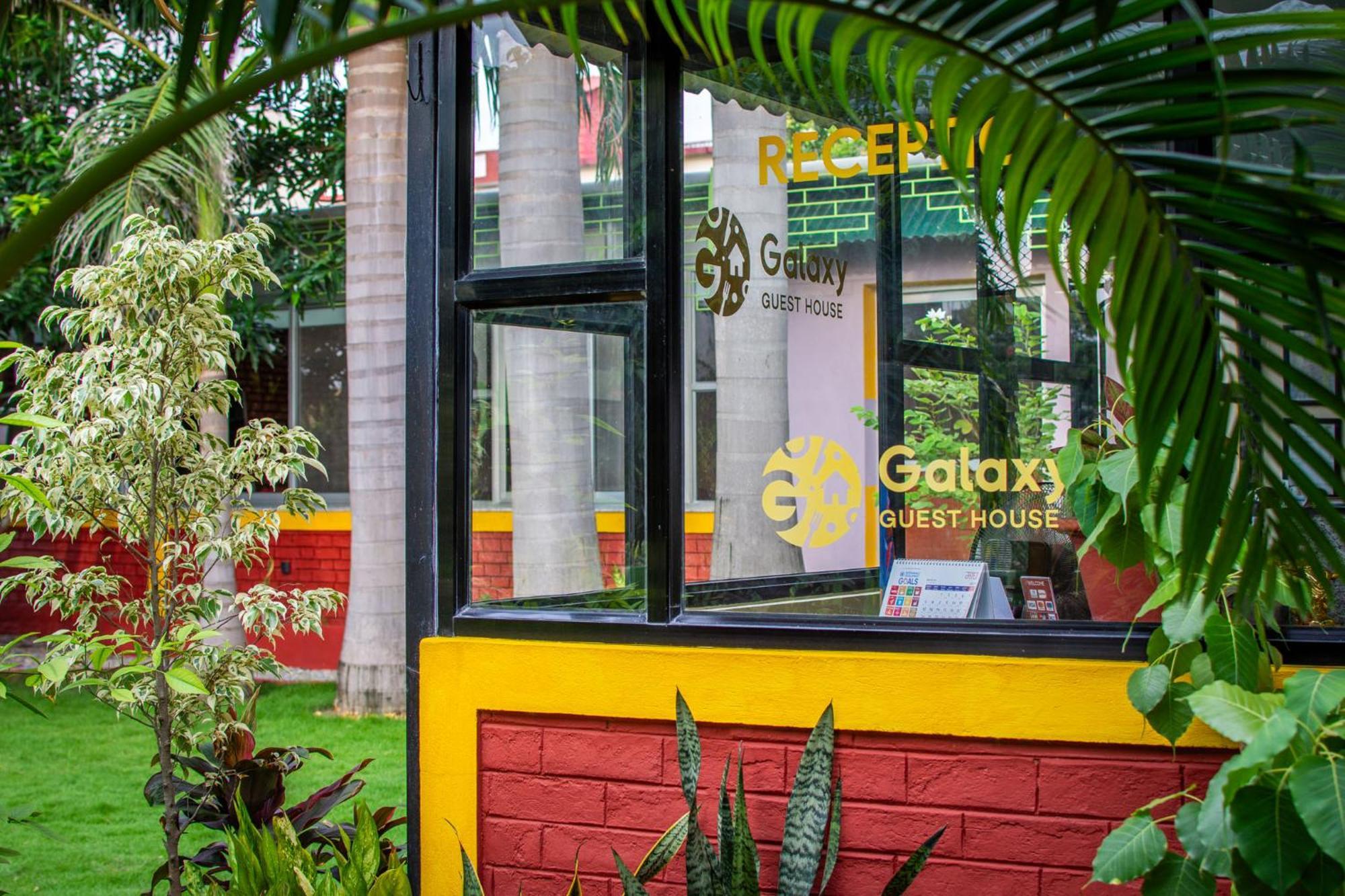 Galaxy Guest House Bhairāhawā 외부 사진