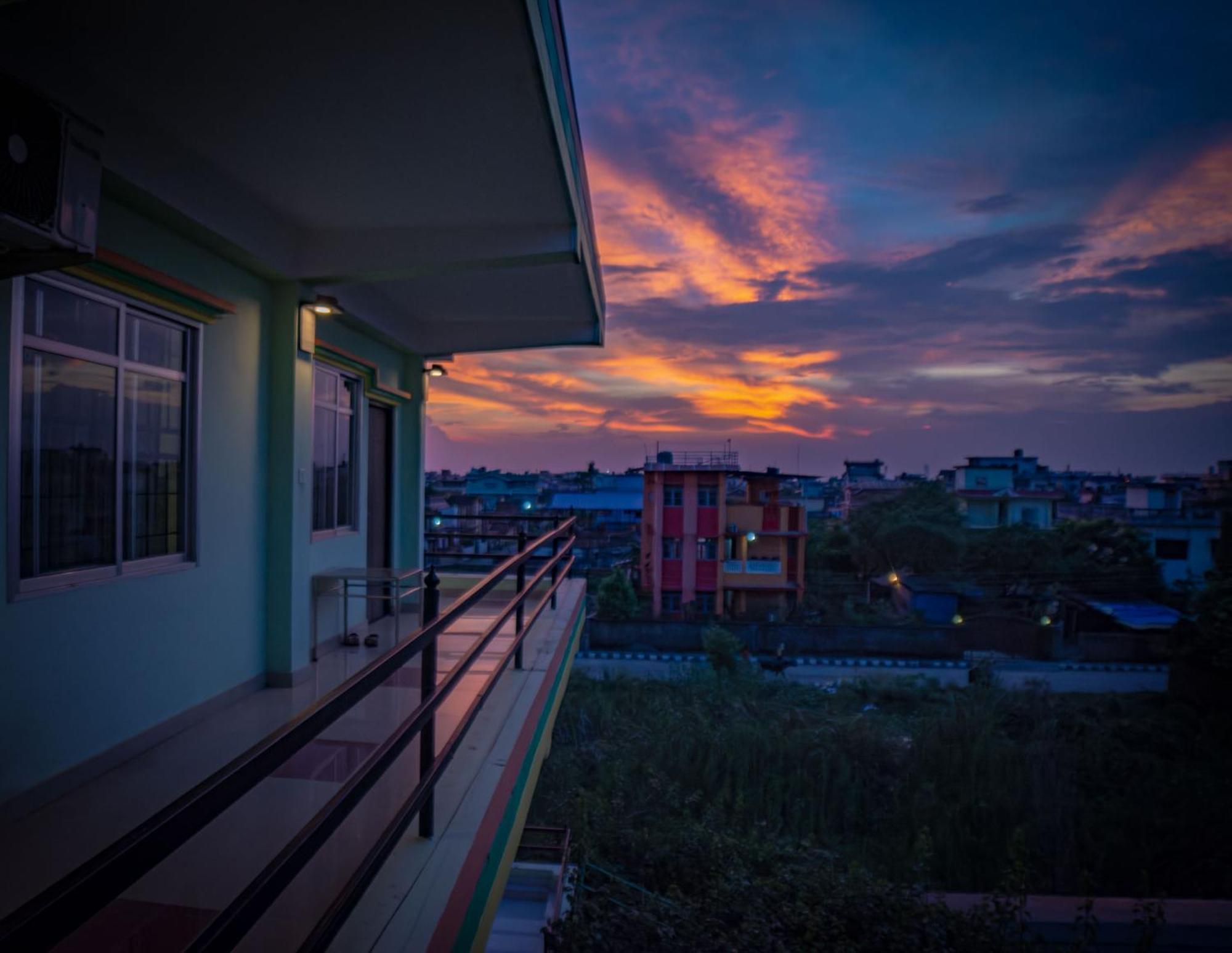 Galaxy Guest House Bhairāhawā 외부 사진