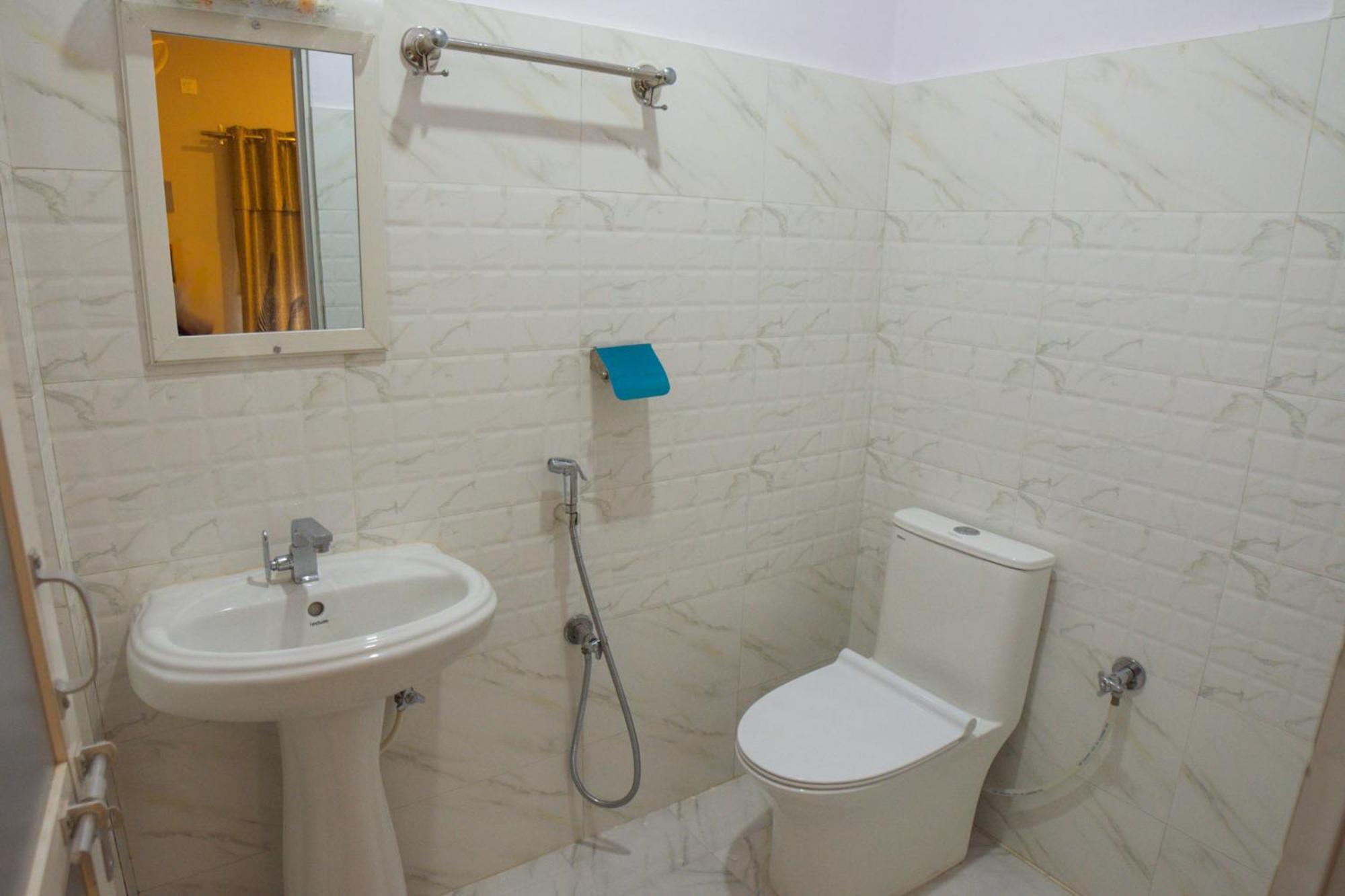 Galaxy Guest House Bhairāhawā 객실 사진