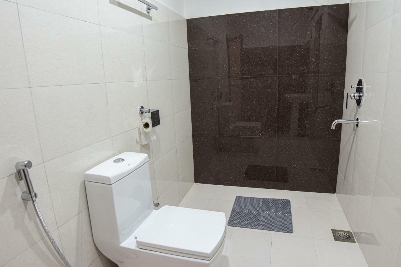 Galaxy Guest House Bhairāhawā 외부 사진