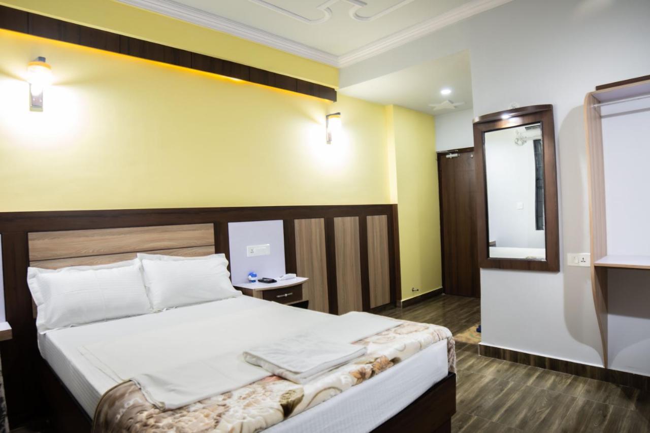Galaxy Guest House Bhairāhawā 외부 사진